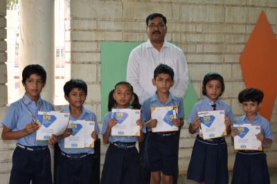 Motivating and mentoring the students is an important aim of RKSVA. The Achievers of all classes wer