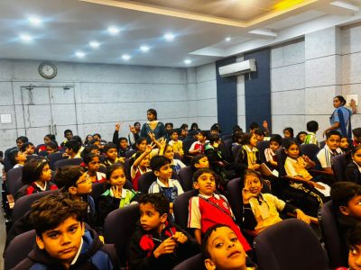 Students’ Educational Visit to Chhattisgarh Regional Science Centre - Best Academic School in Chhattisgarh